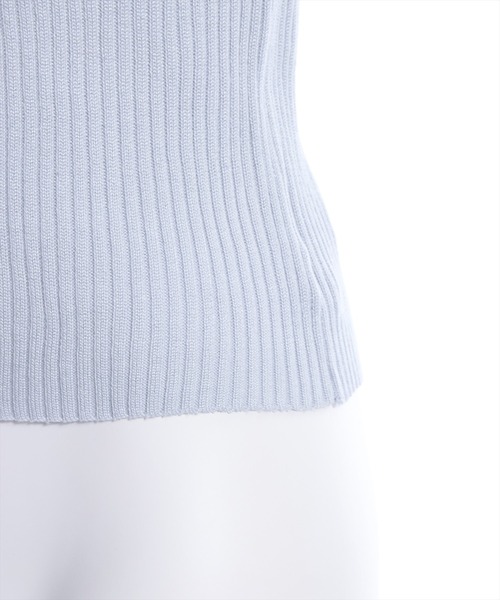 clear（クリア）の「前後2wayフリルショルダー長袖ニットトップス≪2024SS新作≫（ニット/セーター・レディース・オフホワイト/ブラック/サックスブルー・F）」の10枚目の写真