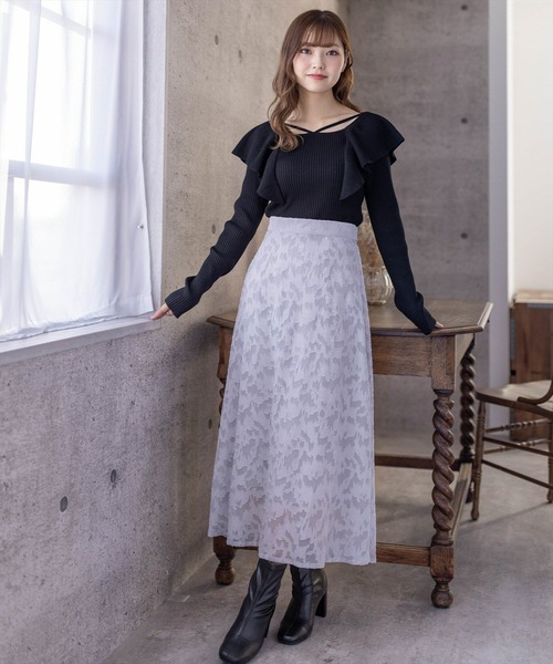 clear（クリア）の「前後2wayフリルショルダー長袖ニットトップス≪2024SS新作≫（ニット/セーター・レディース・オフホワイト/ブラック/サックスブルー・F）」の17枚目の写真