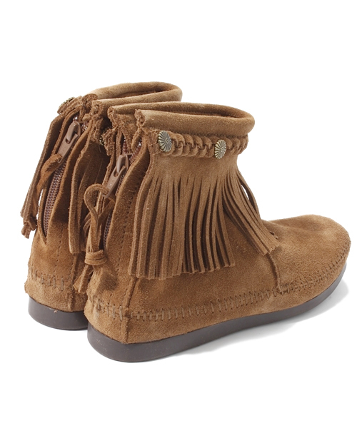 Minnetonka（ミネトンカ）の「【MINNETONKA】 ミネトンカ　HITOP BACK ZIP BOOT/ハイトップバックジップフリンジブーツ（ブーツ・レディース・ブラウン/ダークブラウン/ブラック/ベージュ/グレー・5/8/7/6/5h/6h/7h/8h/9）」の7枚目の写真