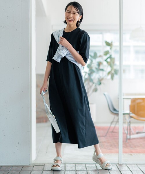 23区 S(ニジュウサンクチイサイサイズ)の「【洗える】ALBINIコーコラン タックスリーブ ワンピース(ワンピース・レディース・カーキ系/ブルー系/ブラック系・32)」の5枚目の写真