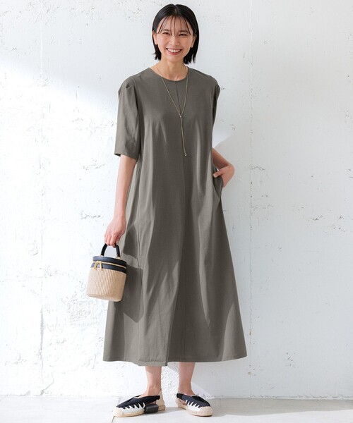 23区 S(ニジュウサンクチイサイサイズ)の「【洗える】ALBINIコーコラン タックスリーブ ワンピース(ワンピース・レディース・カーキ系/ブルー系/ブラック系・32)」の7枚目の写真