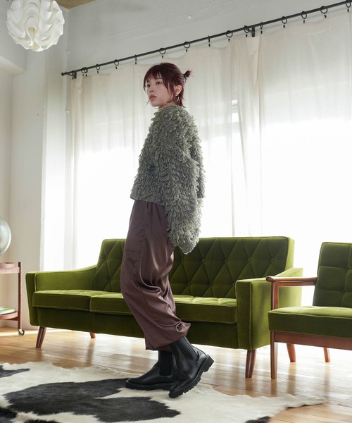 mimi toujours（ミミトゥジュール）の「ミックス フリンジ ショート丈 カーディガン mimi toujours×itsPeachi（カーディガン/ボレロ・レディース・ブラック/カーキ・フリー）」の3枚目の写真