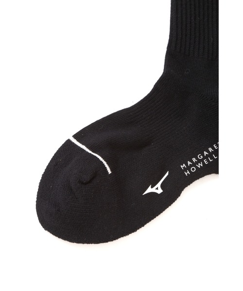 MARGARET HOWELL(マーガレットハウエル)の「PILE SOCKS(ソックス/靴下・レディース・ブラック/イエロー/ホワイト・-)」の6枚目の写真