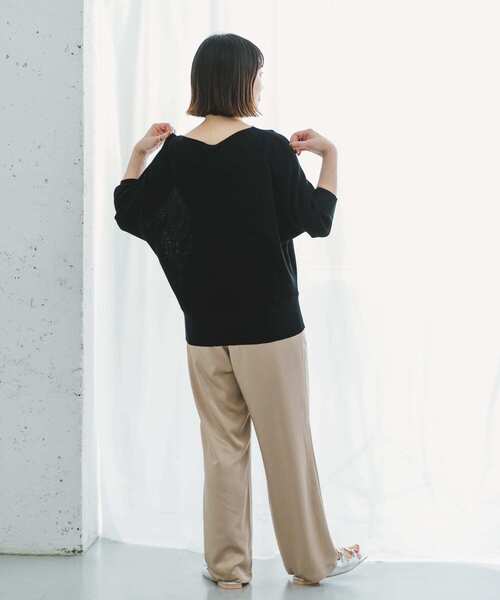 ITEMS URBANRESEARCH（アイテムズ アーバンリサーチ）の「ドルマン5ブソデニット（ニット/セーター・レディース・ブラック/ホワイト/ミント/ブラウン/グレー系その他・FREE）」の15枚目の写真