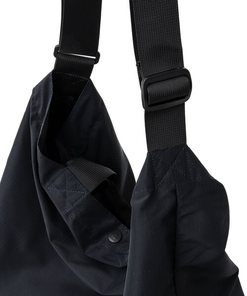 Cape HEIGHTS(ケープハイツ)の「【Cape HEIGHTS/ケープハイツ】別注パッカブル2WAYトート(トートバッグ・メンズ・ブラック/グレー/ネイビー・FREE)」の11枚目の写真