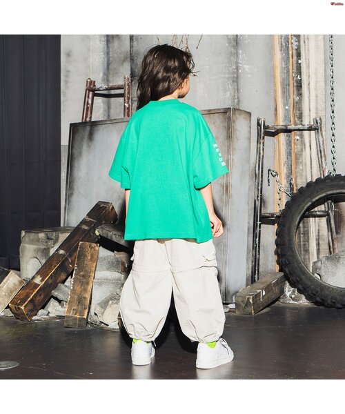 BREEZE（ブリーズ）の「コンバーチブルカーゴパンツ Directed by Sasya,HINATA.M,ITTA from KADOKAWA DREAMS（カーゴパンツ・キッズ・ブラック/オフホワイト・90/100/110/120/130/140/150/160）」の14枚目の写真