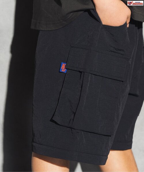 BREEZE（ブリーズ）の「コンバーチブルカーゴパンツ Directed by Sasya,HINATA.M,ITTA from KADOKAWA DREAMS（カーゴパンツ・キッズ・ブラック/オフホワイト・90/100/110/120/130/140/150/160）」の4枚目の写真