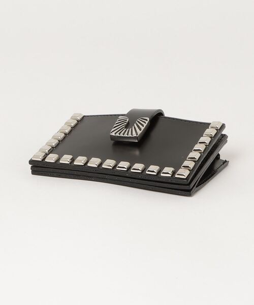 TOGA（トーガ）の「LEATHER WALLET STUDS SMALL（財布）」 - WEAR