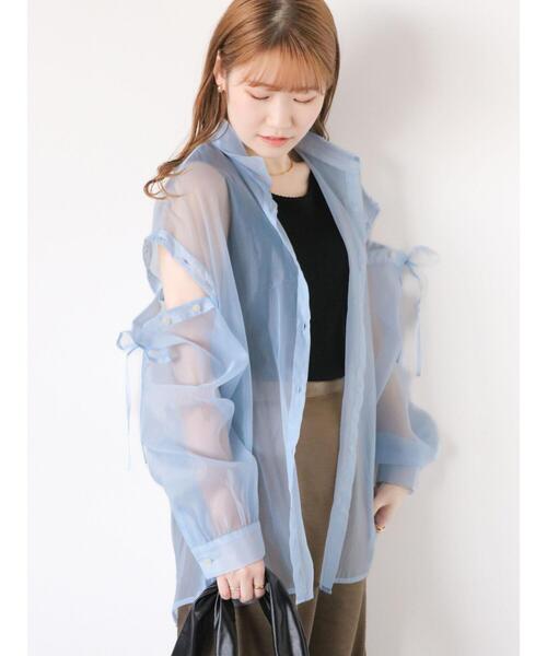 ehka sopo（エヘカソポ）の「袖2wayビッグシアーシャツ（シャツ/ブラウス・レディース・サックスブルー/グレー/オフホワイト/グリーン/ピンク・F）」の4枚目の写真