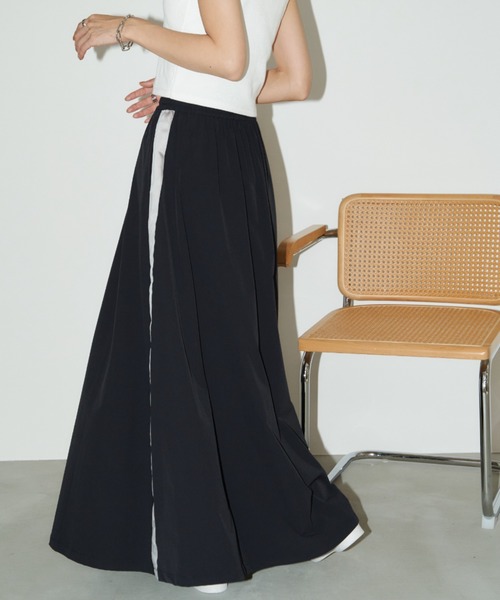 Auntie Rosa Holiday（アンティローザホリデー）の「サイドラインスカート（スカート・レディース・ブラック/ネイビー/ベージュ・マルチサイズ）」の8枚目の写真