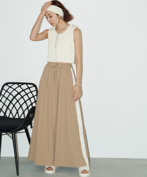 Auntie Rosa Holiday（アンティローザホリデー）の「サイドラインスカート（スカート・レディース・ブラック/ネイビー/ベージュ・マルチサイズ）」の10枚目の写真