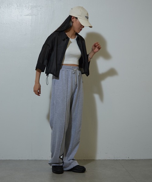 COLONY 2139(コロニートゥーワンスリーナイン)の「シアー裾ドロストクロップドシャツ(シャツ/ブラウス・レディース・サックスブルー/ブラック/グレー/オフホワイト・FREE)」の19枚目の写真