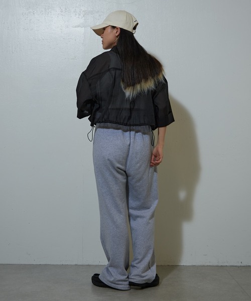 COLONY 2139(コロニートゥーワンスリーナイン)の「シアー裾ドロストクロップドシャツ(シャツ/ブラウス・レディース・サックスブルー/ブラック/グレー/オフホワイト・FREE)」の20枚目の写真