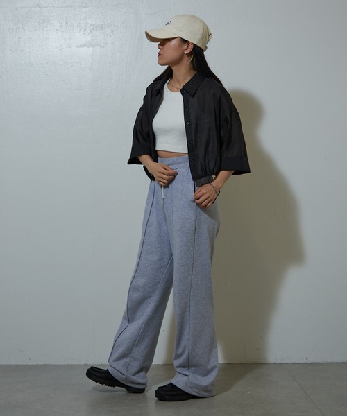 COLONY 2139(コロニートゥーワンスリーナイン)の「シアー裾ドロストクロップドシャツ(シャツ/ブラウス・レディース・サックスブルー/ブラック/グレー/オフホワイト・FREE)」の21枚目の写真