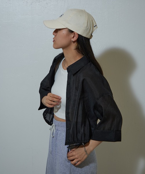 COLONY 2139(コロニートゥーワンスリーナイン)の「シアー裾ドロストクロップドシャツ(シャツ/ブラウス・レディース・サックスブルー/ブラック/グレー/オフホワイト・FREE)」の15枚目の写真