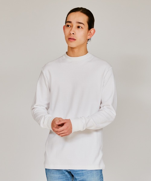 HANES(ヘインズ)の「【Hanes/ヘインズ】メンズ クルーネックロングスリーブ(Tシャツ/カットソー・メンズ・ブラック/ホワイト・LARGE/X-LARGE/MEDIUM)」の1枚目の写真