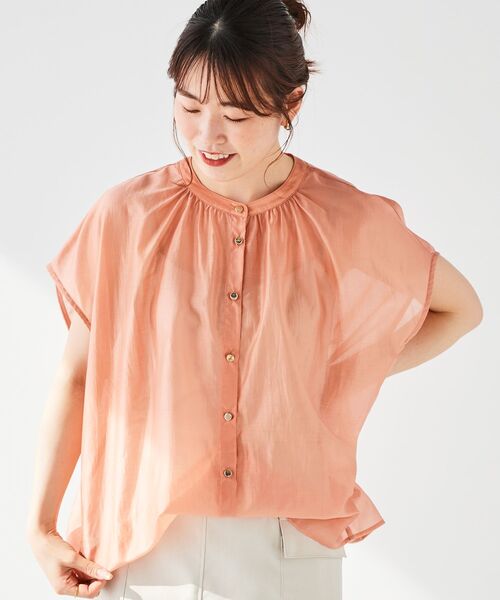 le.coeur blanc(ルクールブラン)の「《手洗い可能》シアーギャザー2WAYブラウス(シャツ/ブラウス・レディース・ピンク/ブラック/ブルー/オフホワイト・38)」の4枚目の写真