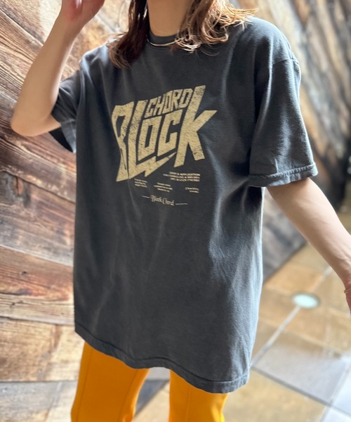 mi via loca（ミヴィアロカ）の「COMFORT COLORS ヴィンテージ加工 BLOCK CHORD ロゴ半袖Tシャツ 【PT NO. MVL047 ※2A】（Tシャツ/カットソー・レディース・マスタード/スミクロ/グレー/グリーン/ナチュラル・MEDIUM/LARGE）」の12枚目の写真