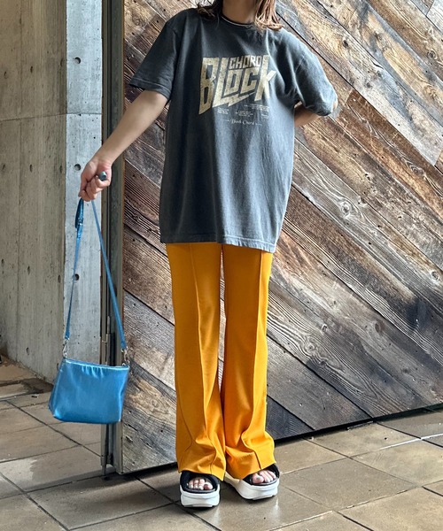 mi via loca（ミヴィアロカ）の「COMFORT COLORS ヴィンテージ加工 BLOCK CHORD ロゴ半袖Tシャツ 【PT NO. MVL047 ※2A】（Tシャツ/カットソー・レディース・マスタード/スミクロ/グレー/グリーン/ナチュラル・MEDIUM/LARGE）」の19枚目の写真