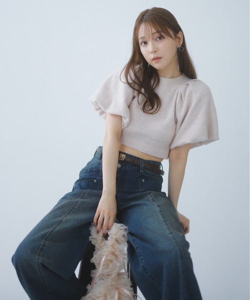 SNIDEL（スナイデル）の「デザインスリーブクロップドニットプル
