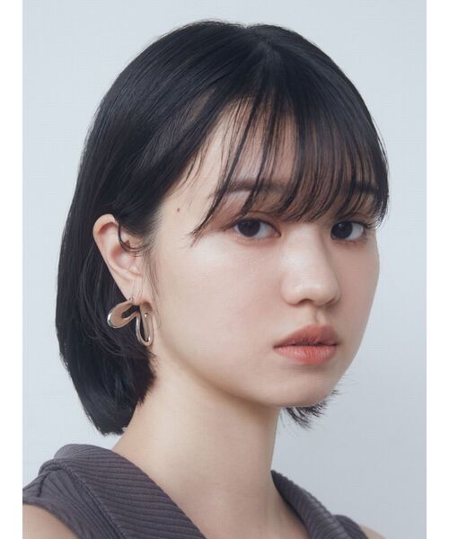 EMODA（エモダ）の「アシンメトリーEMニュアンスピアス（ピアス（両耳用）・レディース・シルバー/ゴールド・FREE）」の5枚目の写真