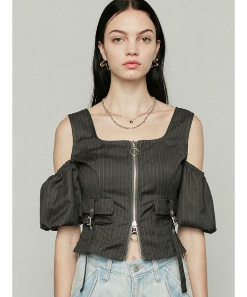 EMODA（エモダ）の「アシンメトリーEMニュアンスピアス（ピアス（両耳用）・レディース・シルバー/ゴールド・FREE）」の10枚目の写真