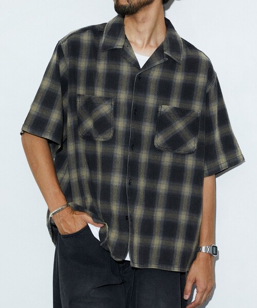 FREAK'S STORE（フリークスストア）の「FREAK’S STORE/フリークスストア TC BLEACH OMBRE OC SHIRT S/S オープンカラー オンブレチェック シャツ/ショートスリーブ/リラックスフィット/ブリーチ加工（シャツ/ブラウス・メンズ・グリーン/ホワイト/ブルー/ブラック・LARGE/MEDIUM）」の3枚目の写真