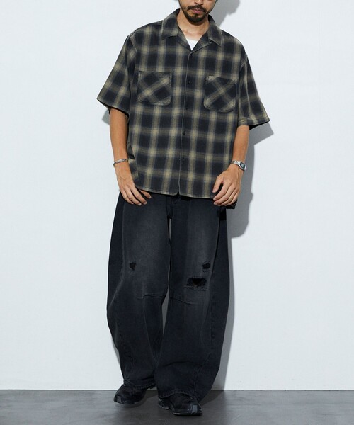 FREAK'S STORE（フリークスストア）の「FREAK’S STORE/フリークスストア TC BLEACH OMBRE OC SHIRT S/S オープンカラー オンブレチェック シャツ/ショートスリーブ/リラックスフィット/ブリーチ加工（シャツ/ブラウス・メンズ・グリーン/ホワイト/ブルー/ブラック・LARGE/MEDIUM）」の16枚目の写真