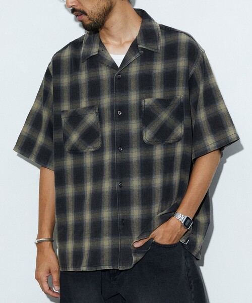 FREAK'S STORE（フリークスストア）の「FREAK’S STORE/フリークスストア TC BLEACH OMBRE OC SHIRT S/S オープンカラー オンブレチェック シャツ/ショートスリーブ/リラックスフィット/ブリーチ加工（シャツ/ブラウス・メンズ・グリーン/ホワイト/ブルー/ブラック・LARGE/MEDIUM）」の21枚目の写真