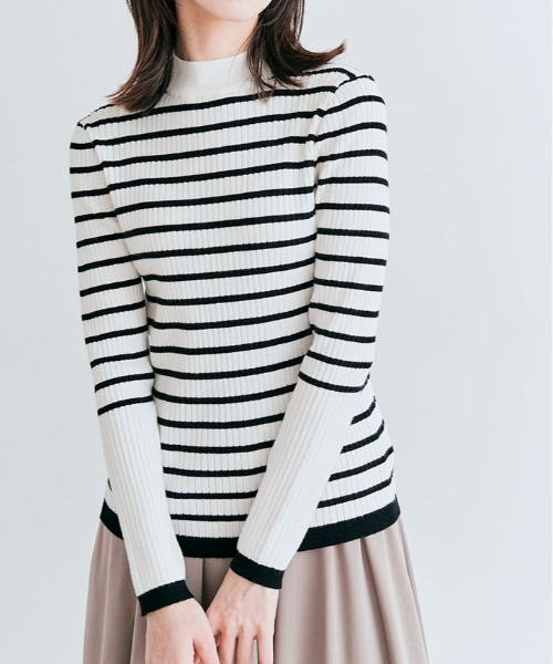 kirakiraShop(キラキラショップ)の「袖配色 リブパイピング ハイネック プルオーバー(ニット/セーター・レディース・モカ/オフホワイト/ブルー系その他/ホワイト系/ブラック・L/M)」の3枚目の写真