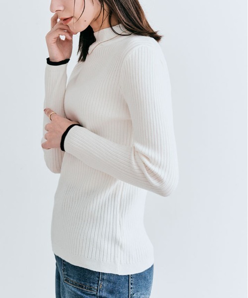 kirakiraShop(キラキラショップ)の「袖配色 リブパイピング ハイネック プルオーバー(ニット/セーター・レディース・モカ/オフホワイト/ブルー系その他/ホワイト系/ブラック・L/M)」の10枚目の写真