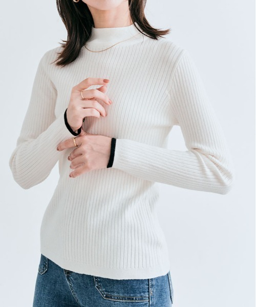 kirakiraShop(キラキラショップ)の「袖配色 リブパイピング ハイネック プルオーバー(ニット/セーター・レディース・モカ/オフホワイト/ブルー系その他/ホワイト系/ブラック・L/M)」の12枚目の写真