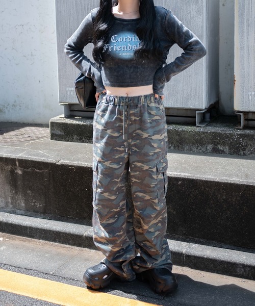 WEGO（ウィゴー）の「WEGO/ヴィンテージウォッシュパラシュートカーゴパンツ（カーゴパンツ・レディース・その他1・SMALL/X-SMALL/MEDIUM）」の3枚目の写真