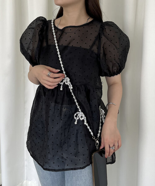 prose verse(プロズヴェール)の「ビーズリボンスマホストラップ(ブローチ/コサージュ・レディース・シルバー/オフホワイト・フリ-)」の3枚目の写真