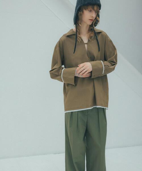 N.(N. Natural Beauty Basic)(エヌエヌナチュラルビューティーベーシック)の「◆オーバーサイズスキッパーシャツ(シャツ/ブラウス・レディース・ブラウン/チャコールグレー/ナチュラル・MEDIUM)」の3枚目の写真