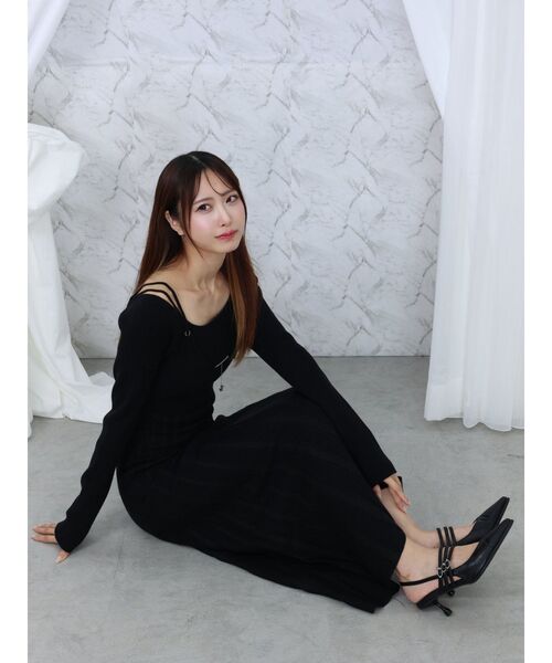 EATME（イートミー）の「ロゴチャームニットワンピース（ワンピース・レディース・アイボリー/ブラック/ブラウン・FREE）」の10枚目の写真