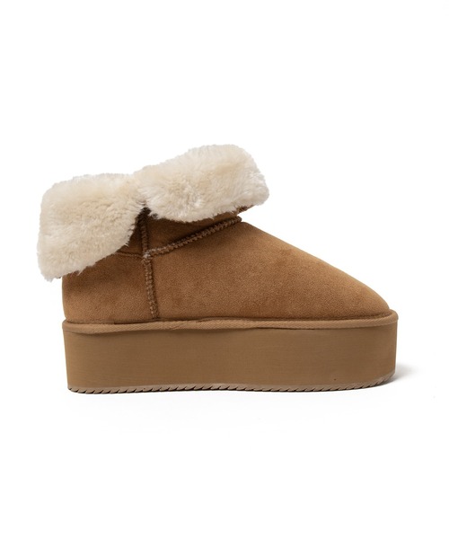 WEGO（ウィゴー）の「WEGO/折り返し厚底フェイクムートンブーツ（ブーツ・レディース・ベージュ/ブラック・MEDIUM/LARGE）」の6枚目の写真