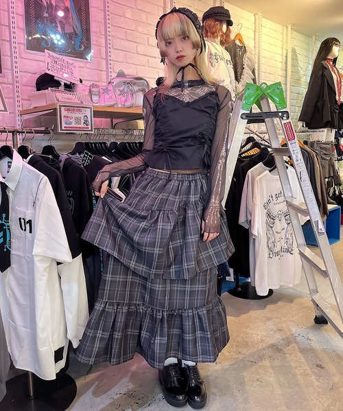 DARRDY（ダーディー）の「【DARRDY/ダーディー】肋骨デザイン長袖シアーカットソー（Tシャツ/カットソー・レディース・ブラック/アイボリー・ONESIZE）」の15枚目の写真