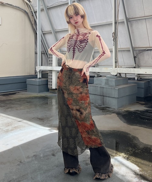 DARRDY（ダーディー）の「【DARRDY/ダーディー】肋骨デザイン長袖シアーカットソー（Tシャツ/カットソー・レディース・ブラック/アイボリー・ONESIZE）」の14枚目の写真