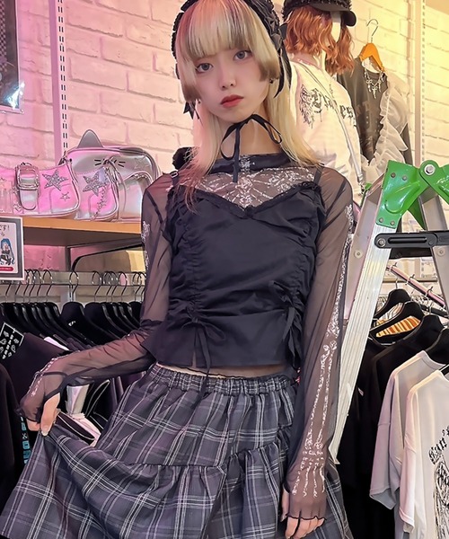 DARRDY（ダーディー）の「【DARRDY/ダーディー】肋骨デザイン長袖シアーカットソー（Tシャツ/カットソー・レディース・ブラック/アイボリー・ONESIZE）」の3枚目の写真