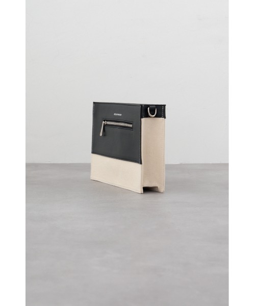 AZUL by moussy（アズールバイマウジー）の「スクエアクラッチバッグ（クラッチバッグ・メンズ・ブラック/オフホワイト・FREE）」の16枚目の写真