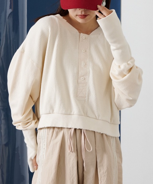 etsinta（エシンタ）の「【etsinta/エシンタ】リメイクワッフルヘンリーTee（Tシャツ/カットソー・レディース・グレー/オフホワイト/ブラック・ONE SIZE）」の19枚目の写真