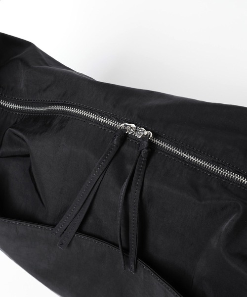 HARE（ハレ）の「ショルダーZIP-BIG-BAG(HARE)（ショルダーバッグ・メンズ・ブラック・FREE）」の14枚目の写真