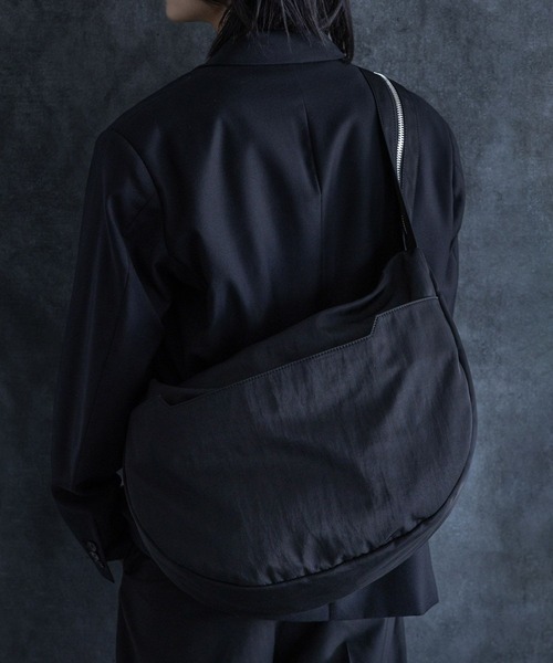 HARE（ハレ）の「ショルダーZIP-BIG-BAG(HARE)（ショルダーバッグ・メンズ・ブラック・FREE）」の19枚目の写真