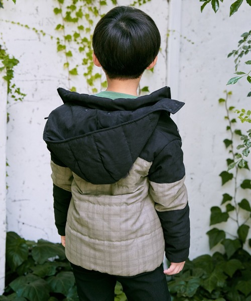 ikka（イッカ）の「フード脱着チェック切り替えブルゾン（110~160cm）（ダウンジャケット/コート・キッズ・グレー/オリーブ・S/M/L/XL/XS）」の5枚目の写真