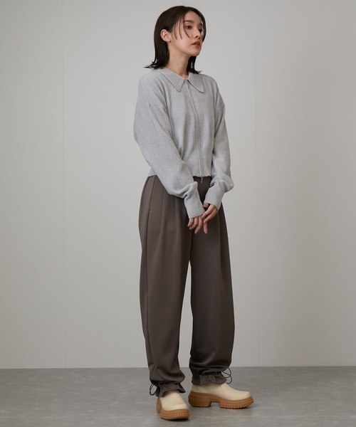 NERGY（ナージー）の「melting ニットポロクロップド丈カーディガン（カーディガン/ボレロ・レディース・ライトグレー/ブラック/サックスブルー・FREE）」の10枚目の写真