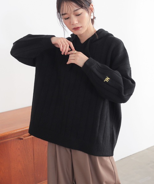 n'OrLABEL(ノアールレーベル)の「刺繍ロゴ入りワイドリブニットパーカー(パーカー・レディース・ブルーグリーン/マスタード/ブラック/杢グレー・FREE)」の5枚目の写真