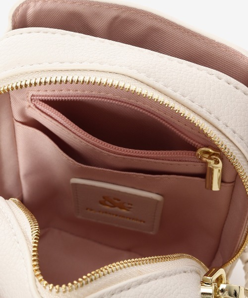 & chouette（アンドシュエット）の「かがりステッチ ショルダーバッグ（ショルダーバッグ・レディース・ミント/ブラック/グレイッシュベージュ/オフホワイト・FREE）」の10枚目の写真