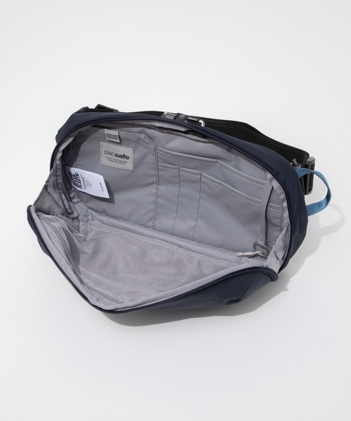 pacsafe(パックセーフ)の「PACKSAFE X urban sling パックセーフ ボディバッグ(ボディバッグ/ウエストポーチ・メンズ・ブラック/ネイビー・FREE)」の19枚目の写真