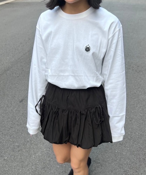 merrylatte(メリーラテ)の「HICAT Hi-LONGT【R】(Tシャツ/カットソー・レディース・ブラック/ホワイト・MEDIUM/LARGE)」の8枚目の写真